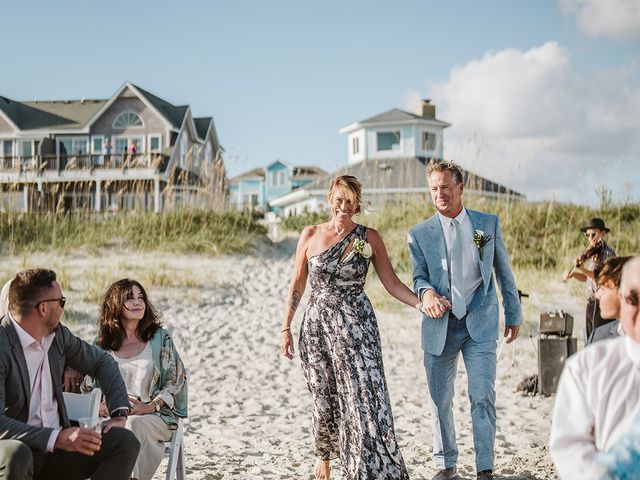 Dustin and Shelby&apos;s Wedding in Emerald Isle, North Carolina 368