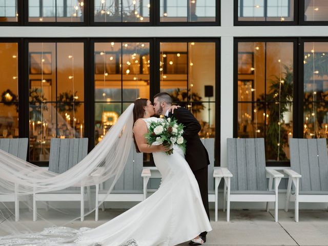 Andrew and Jordan&apos;s Wedding in Oconomowoc, Wisconsin 17