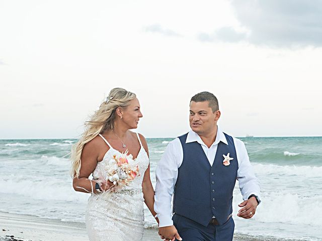 Jesus and Valerie&apos;s Wedding in Hollywood, Florida 20