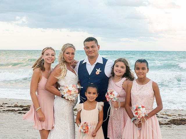 Jesus and Valerie&apos;s Wedding in Hollywood, Florida 25