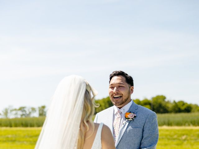 Jordan and Kaylen's Wedding in Columbia, Illinois 16