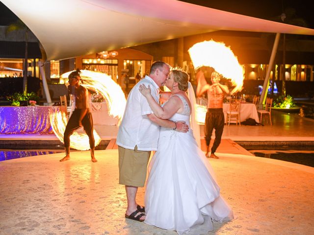 Paul and Heather&apos;s Wedding in Punta Cana, Dominican Republic 12