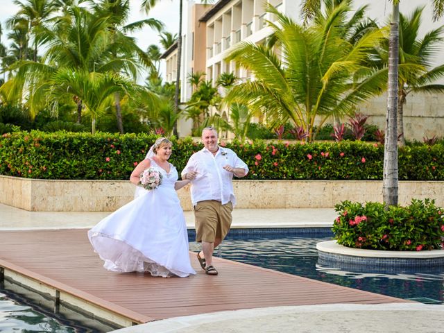Paul and Heather&apos;s Wedding in Punta Cana, Dominican Republic 37