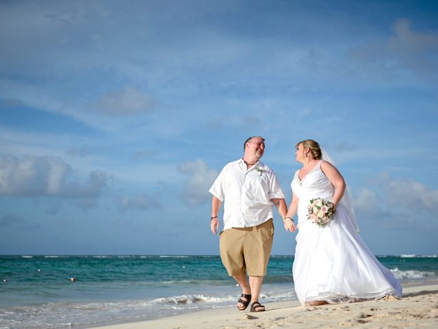 Paul and Heather&apos;s Wedding in Punta Cana, Dominican Republic 58