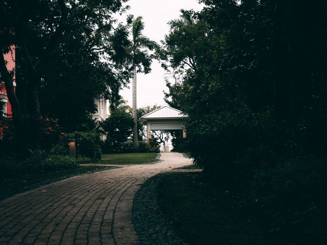 Lauren and Nick&apos;s Wedding in Key Largo, Florida 3