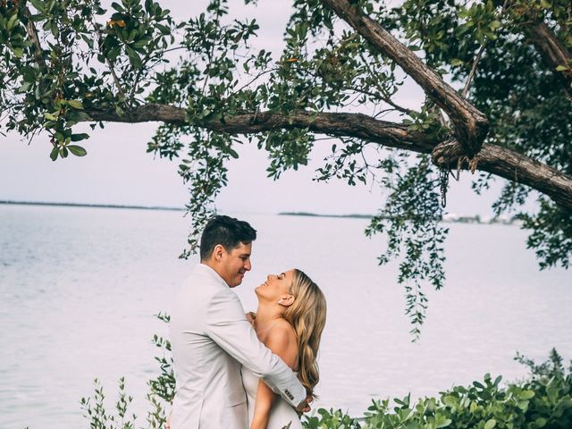 Lauren and Nick&apos;s Wedding in Key Largo, Florida 94