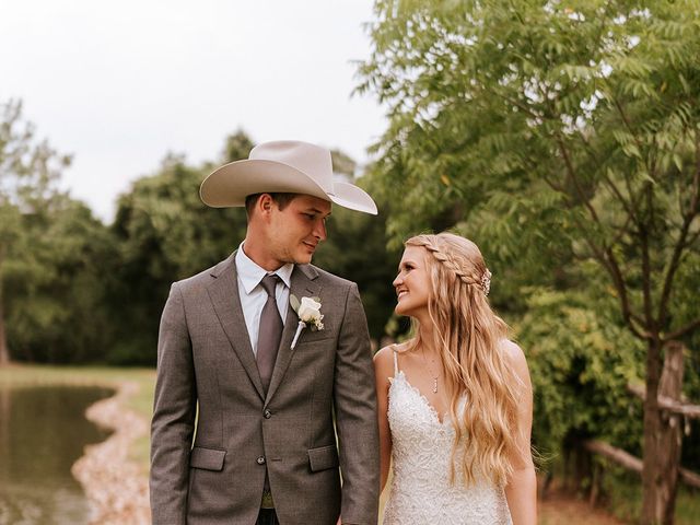 Carsen and Tori&apos;s Wedding in Bryan, Texas 28
