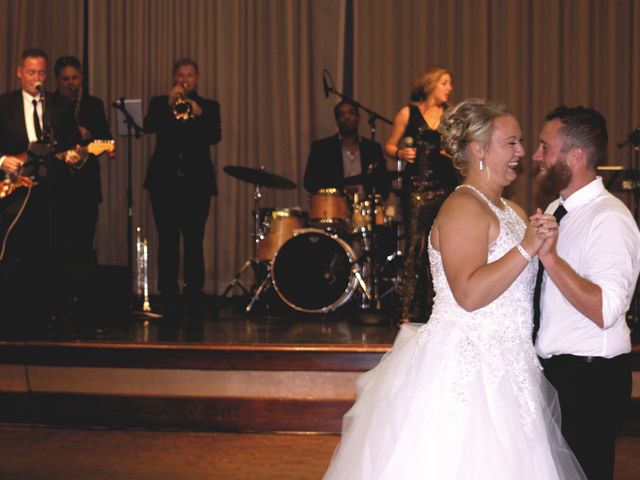 Megan and Taylor&apos;s Wedding in Greenwood, Indiana 13