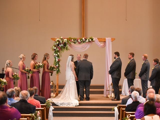 Tara and Seth&apos;s Wedding in Aberdeen, South Dakota 5