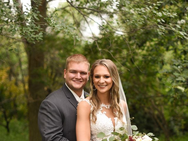 Tara and Seth&apos;s Wedding in Aberdeen, South Dakota 16