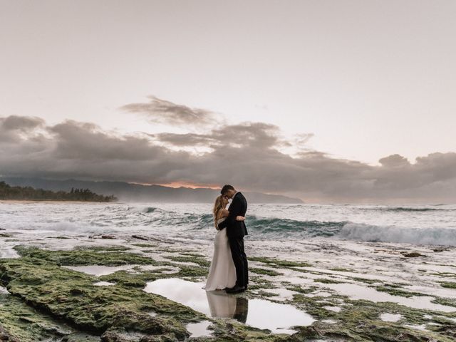 Elliott and Becca&apos;s Wedding in Haleiwa, Hawaii 4