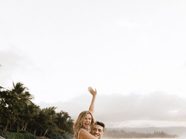 Elliott and Becca&apos;s Wedding in Haleiwa, Hawaii 7