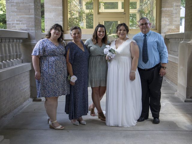 Kodi Nardone and Dylan&apos;s Wedding in Elkhart, Indiana 8