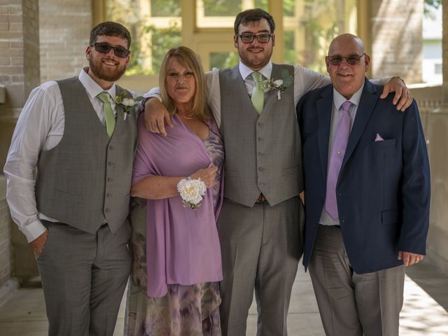 Kodi Nardone and Dylan&apos;s Wedding in Elkhart, Indiana 11