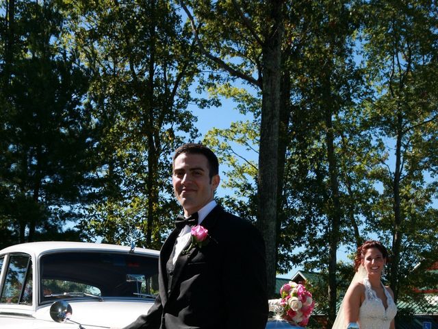 John and Melissa&apos;s Wedding in Atkinson, New Hampshire 10