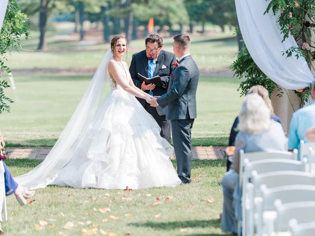 Stephen and Taylor&apos;s Wedding in Williamsburg, Virginia 14