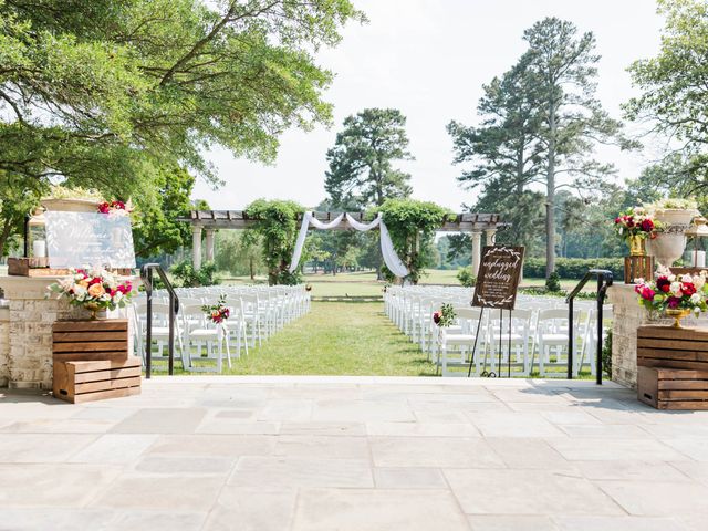 Stephen and Taylor&apos;s Wedding in Williamsburg, Virginia 27