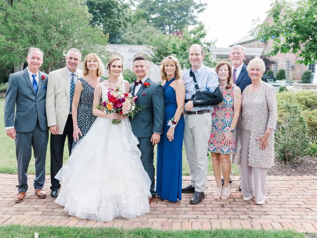 Stephen and Taylor&apos;s Wedding in Williamsburg, Virginia 98