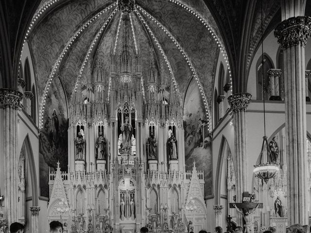 Peter and Hannah's Wedding in Detroit, Michigan 16