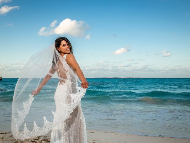 Scott and Audrey&apos;s Wedding in Cancun, Mexico 19