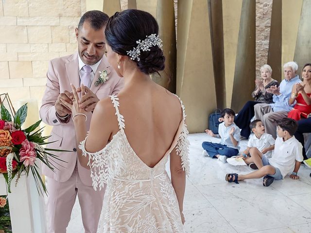 Raul and Erika's Wedding in Cancun, Mexico 31