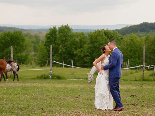 Vicky and Sean&apos;s Wedding in Castleton on Hudson, New York 1