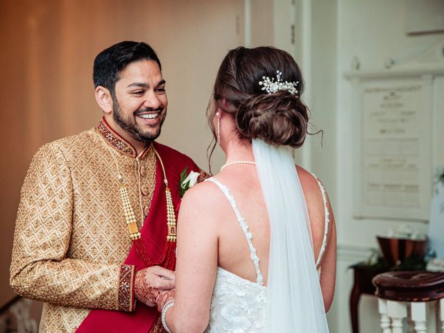 Sara and Gaurav&apos;s Wedding in Philadelphia, Pennsylvania 12