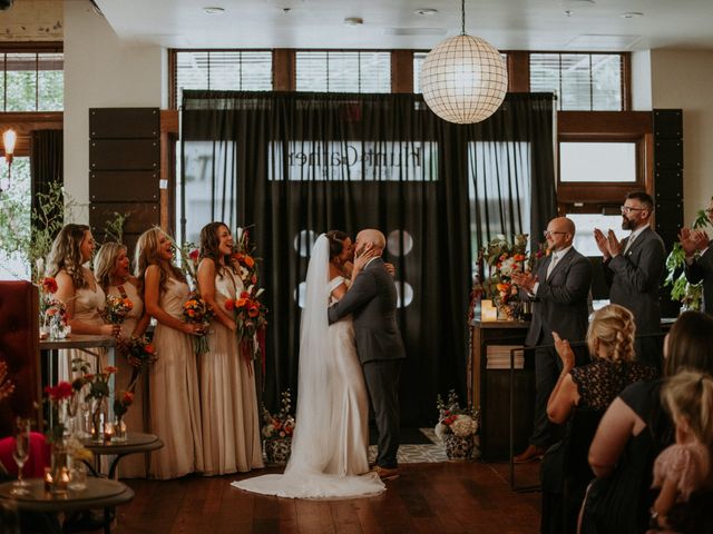 Lindsey and Chris's Wedding in Portland, Oregon 13