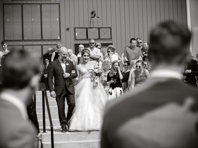 Andrew and Victoria&apos;s Wedding in Cedar Rapids, Iowa 12