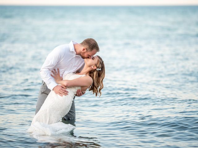 Travis Reed and Jenna Reed&apos;s Wedding in Port Huron, Michigan 10