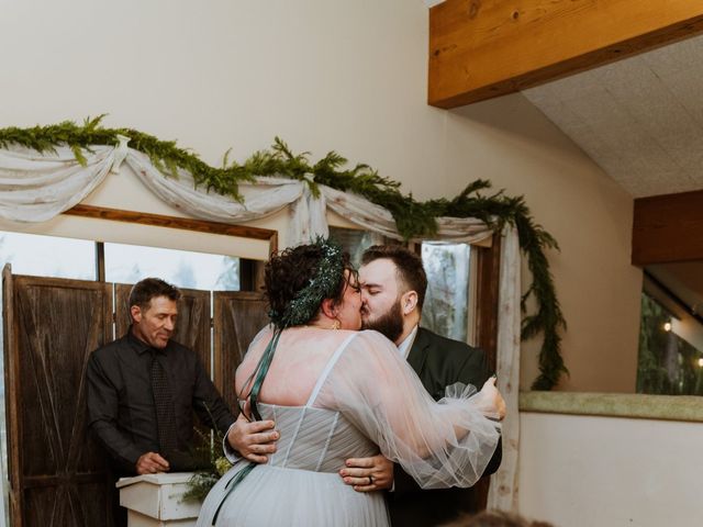Stephen and Mikayla's Wedding in Olympia, Washington 12
