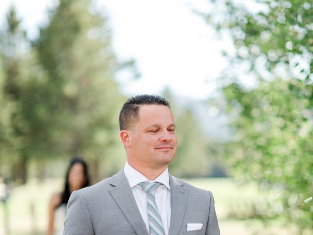 Austin and Tiffany&apos;s Wedding in South Lake Tahoe, California 11