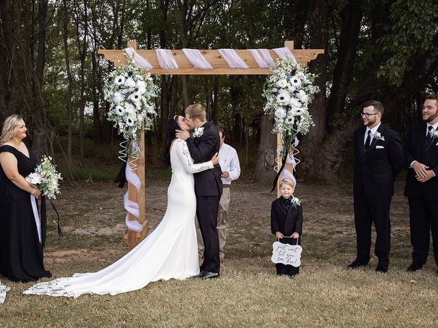 Mary and Jake&apos;s Wedding in Broken Arrow, Oklahoma 60