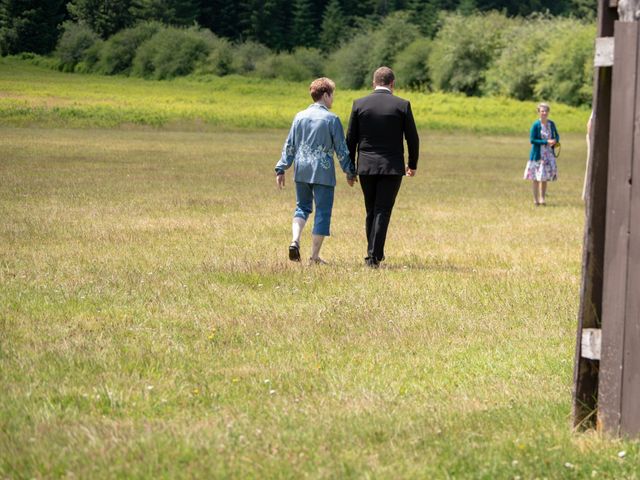 Sean and Joie&apos;s Wedding in Silverton, Oregon 54