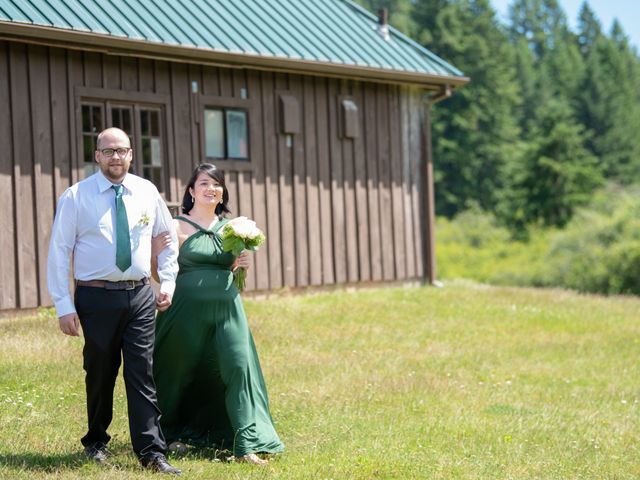 Sean and Joie&apos;s Wedding in Silverton, Oregon 61