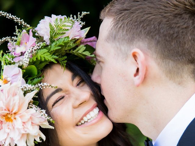 Kira and Jordan&apos;s Wedding in Seattle, Washington 15