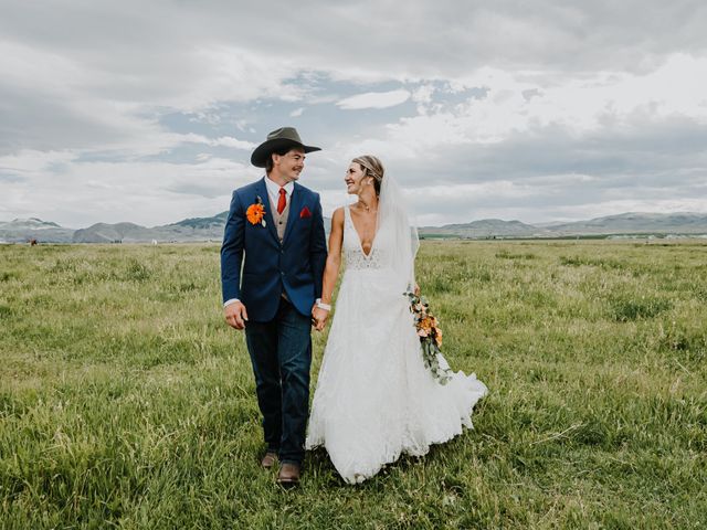 Jason and Brittney&apos;s Wedding in Dillon, Montana 5