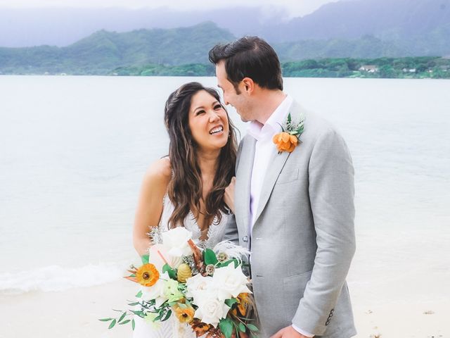 Alex and Ellen&apos;s Wedding in Honolulu, Hawaii 17