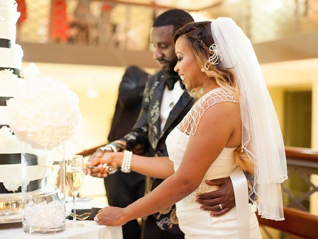 Joseph and Kenya&apos;s Wedding in Saint Louis, Missouri 16