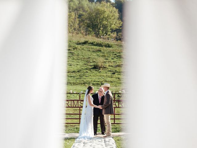 Caleb and Emily's Wedding in Carthage, Tennessee 14