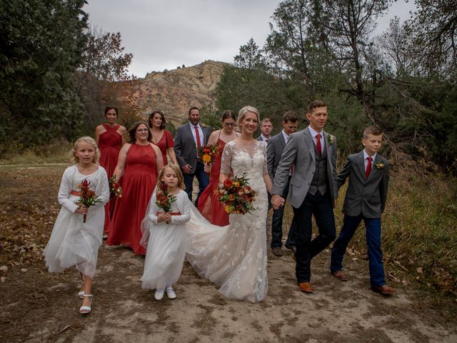 Anna Busta and Clay Schaeffer&apos;s Wedding in Medora, North Dakota 31