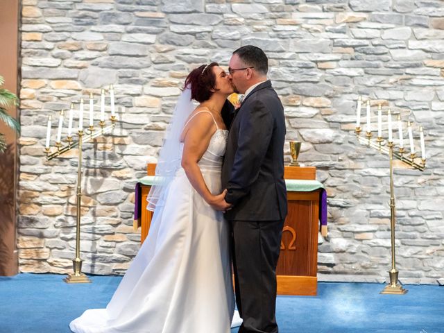 Elizabeth and Chris&apos;s Wedding in Republic, Ohio 9