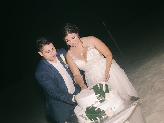 Aldo and Jocy&apos;s Wedding in Cancun, Mexico 8