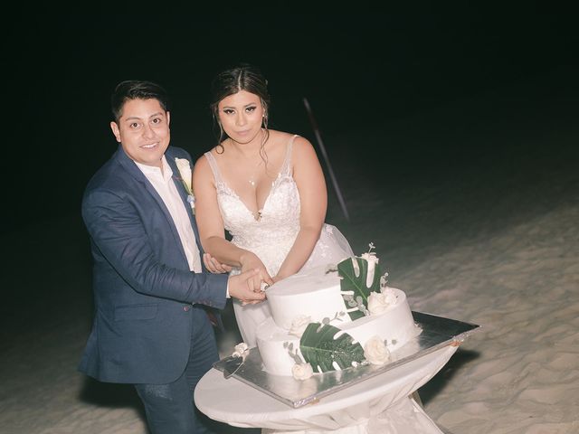 Aldo and Jocy&apos;s Wedding in Cancun, Mexico 9