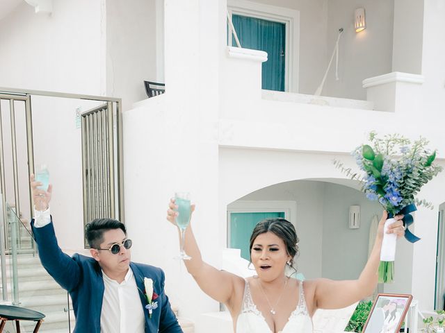Aldo and Jocy&apos;s Wedding in Cancun, Mexico 15