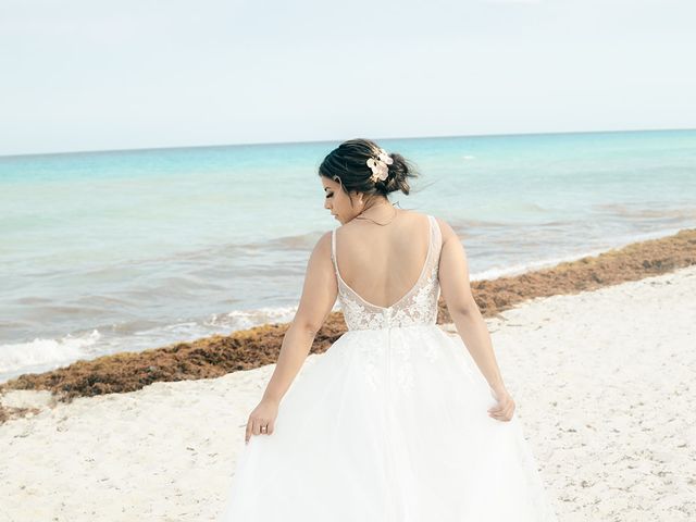 Aldo and Jocy&apos;s Wedding in Cancun, Mexico 22
