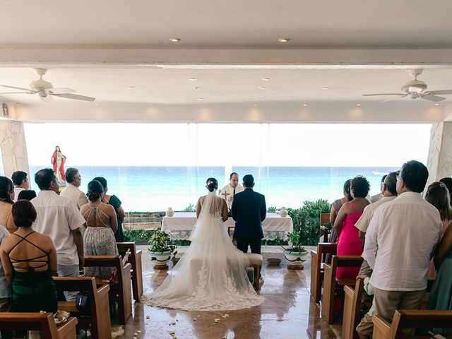 Aldo and Jocy&apos;s Wedding in Cancun, Mexico 36