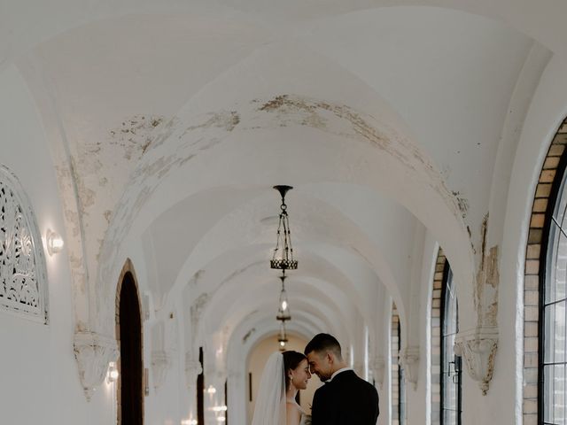 Parker and Sydney&apos;s Wedding in Cincinnati, Ohio 13