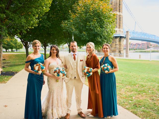 Megan and Larry's Wedding in Newport, Kentucky 5