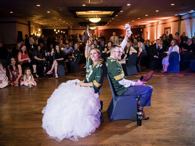 Will and Kaylee&apos;s Wedding in Green Bay, Wisconsin 49